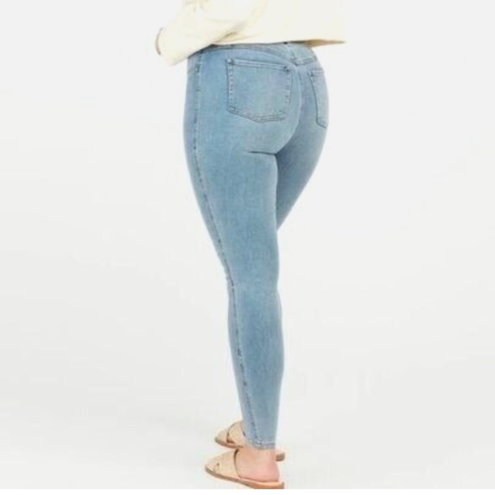 SPANX Skinny Jeans | Light Vintage Wash | Size XL | EUC